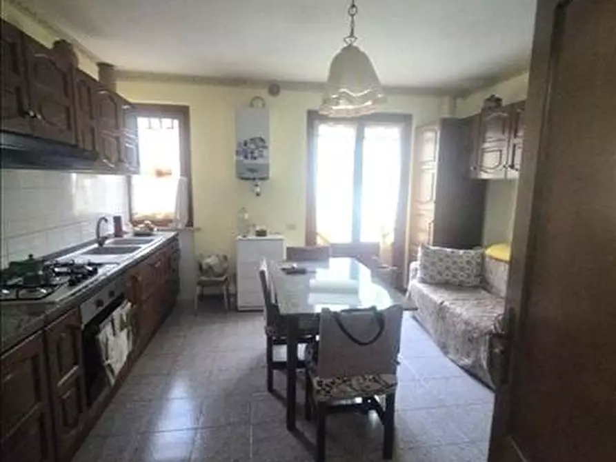 Immagine 4 di Appartamento in vendita  a Castellina In Chianti