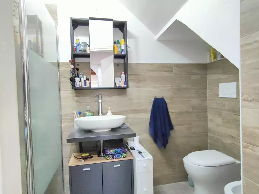 Immagine 14 di Terratetto in vendita  a Cascina