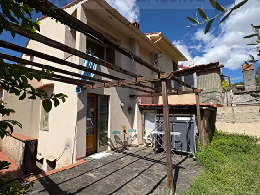 Immagine 5 di Terratetto in vendita  a Bagno A Ripoli