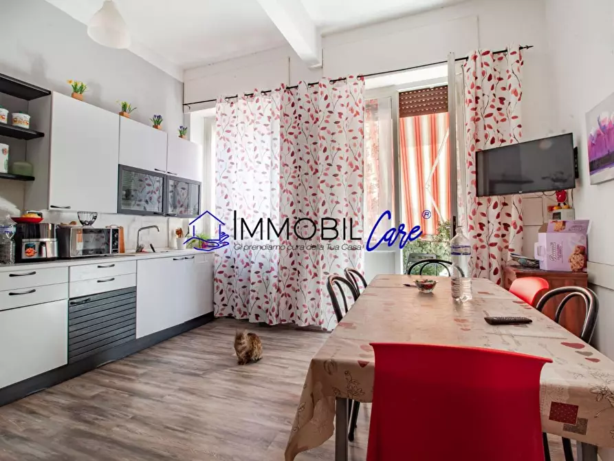 Immagine 14 di Appartamento in vendita  a Livorno