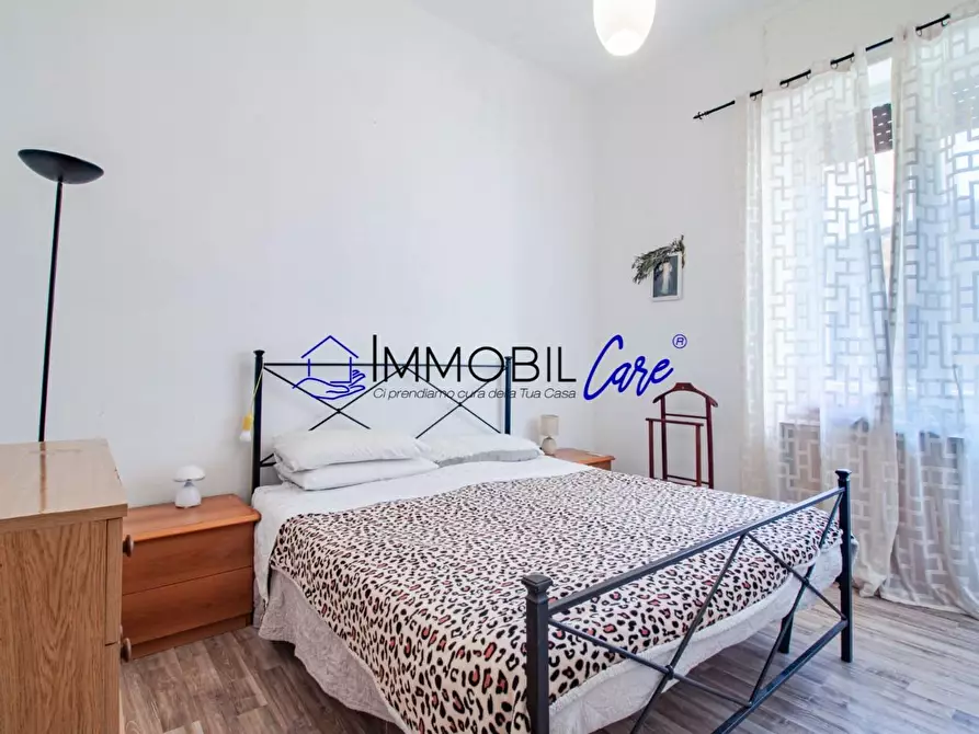 Immagine 9 di Appartamento in vendita  a Livorno