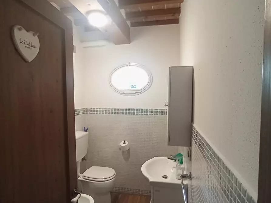 Immagine 25 di Appartamento in vendita  a San Giuliano Terme