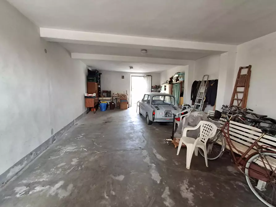 Immagine 9 di Terratetto in vendita  a Capraia E Limite