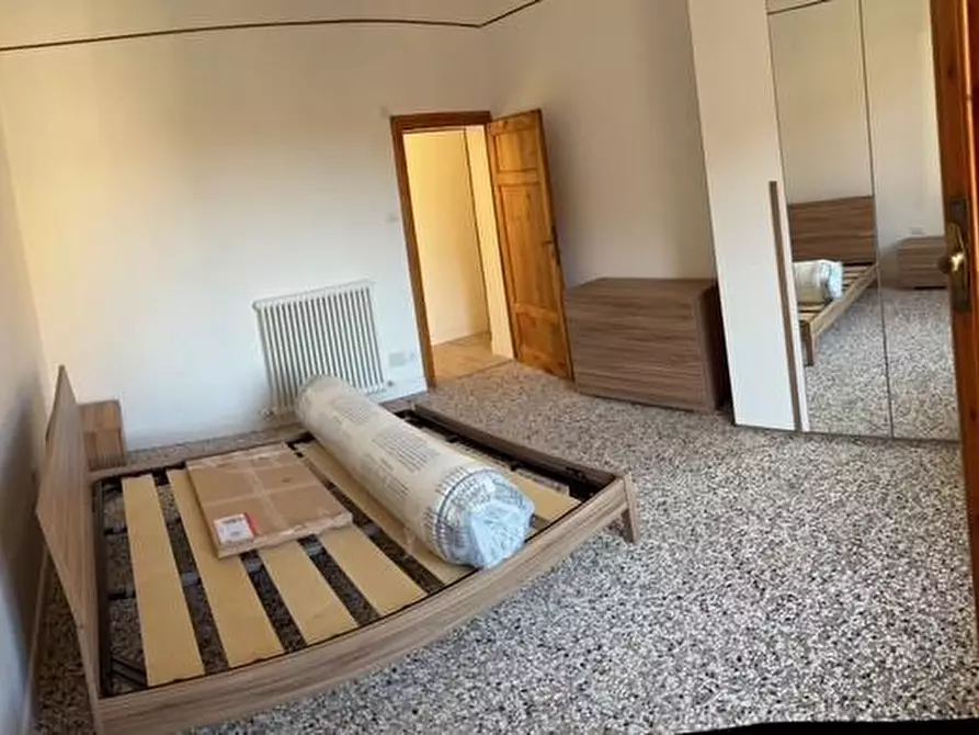 Immagine 11 di Appartamento in affitto  a Pisa