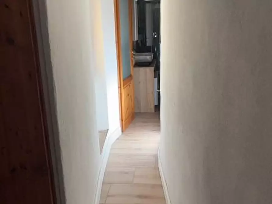 Immagine 17 di Appartamento in affitto  a Pisa