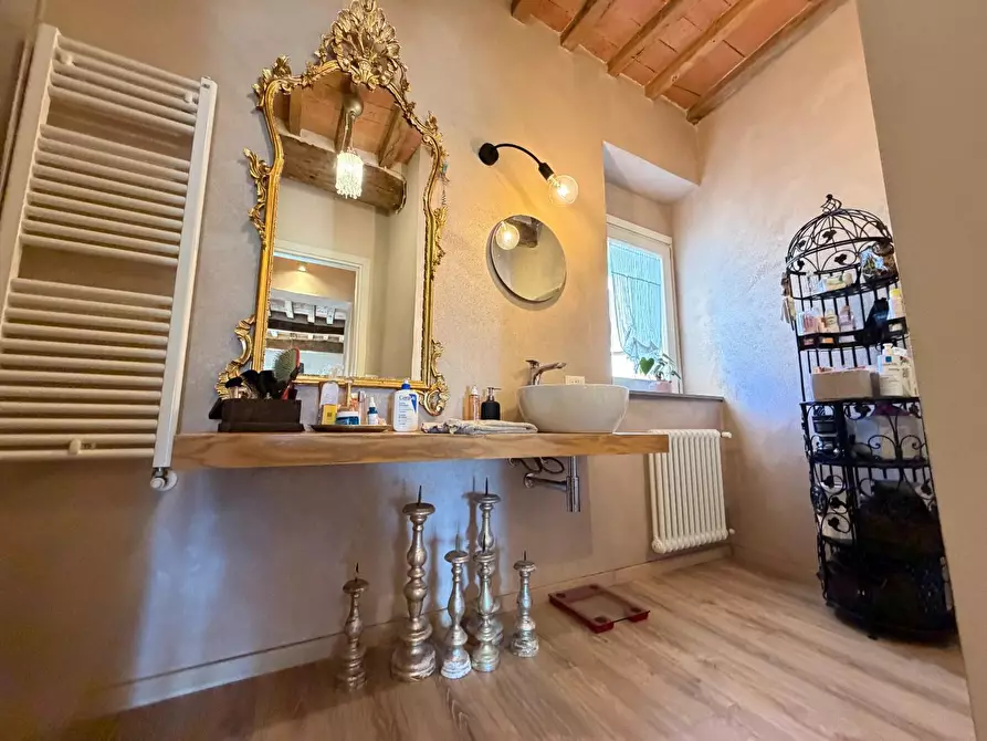 Immagine 17 di Appartamento in vendita  a Casciana Terme Lari