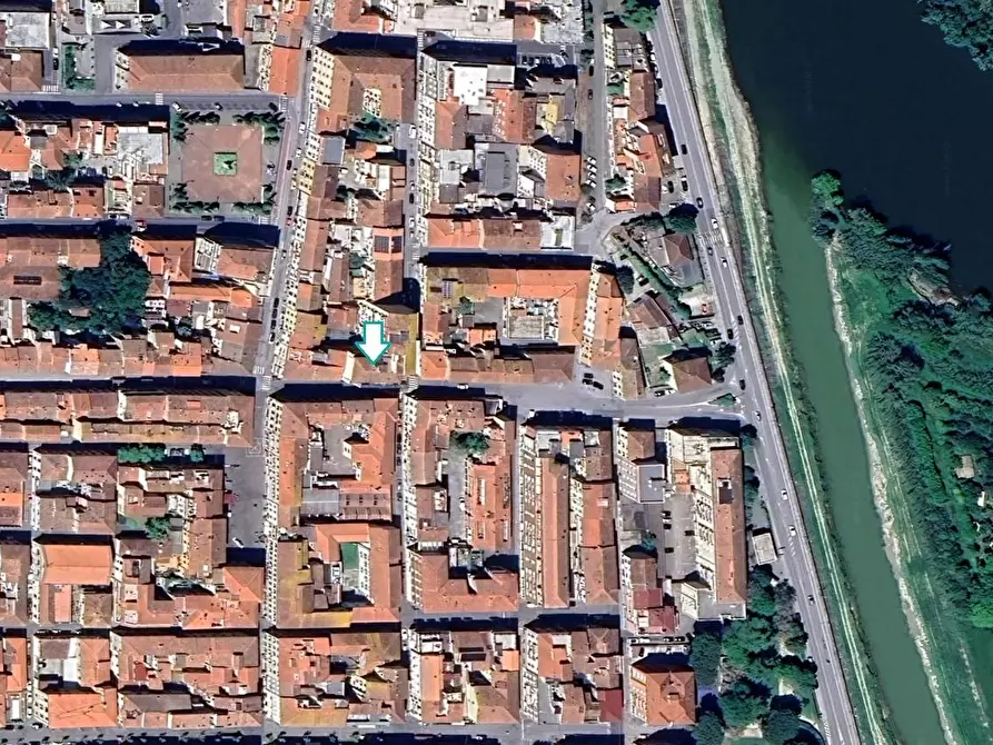 Immagine 2 di Appartamento in vendita  a Pontedera