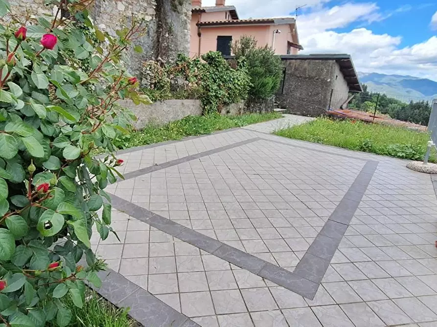 Immagine 16 di Terratetto in vendita  a Molazzana