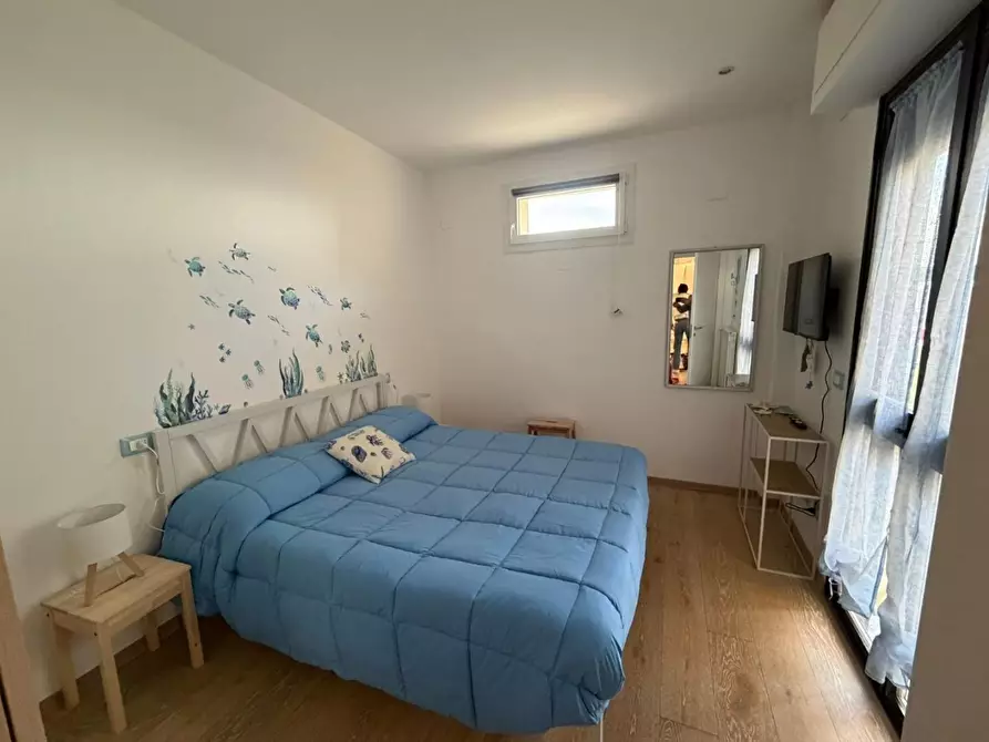 Immagine 11 di Appartamento in affitto  a Viareggio