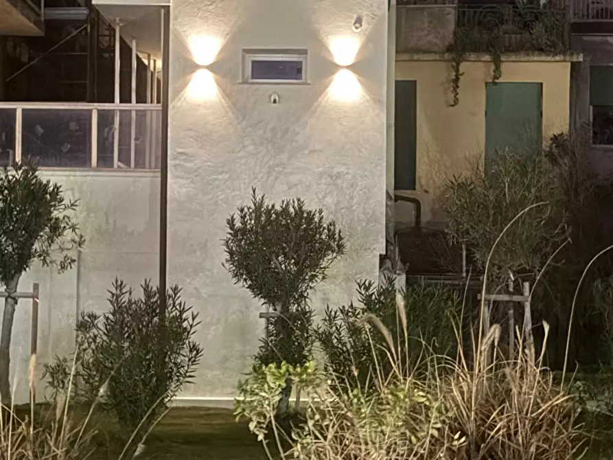 Immagine 3 di Appartamento in affitto  a Viareggio