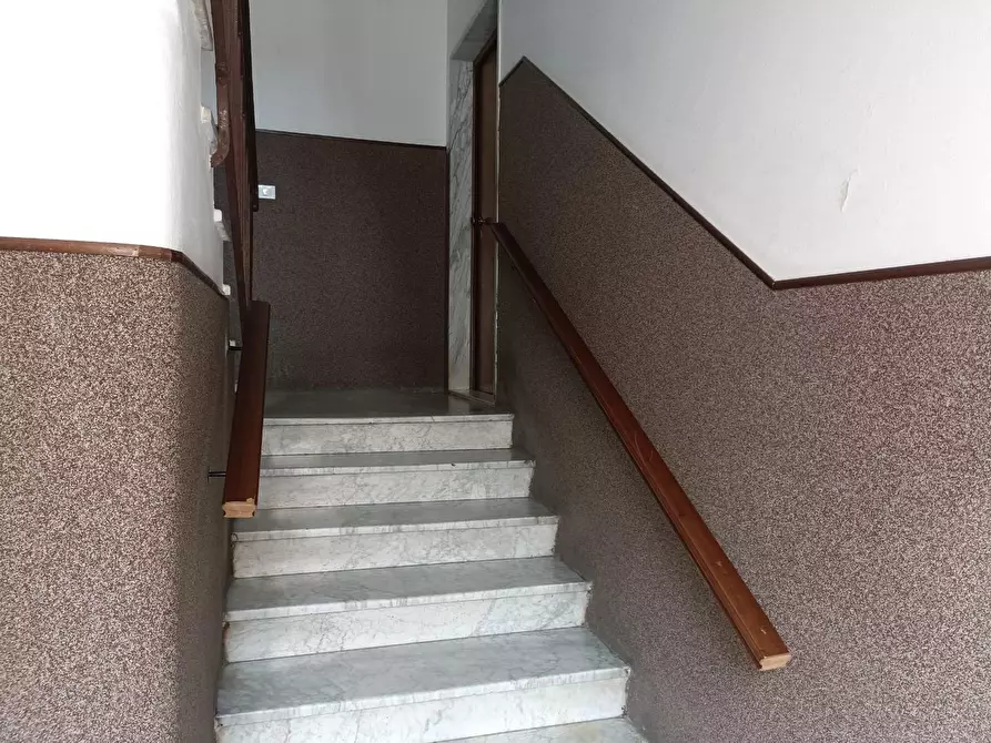 Immagine 21 di Appartamento in vendita  a Carrara