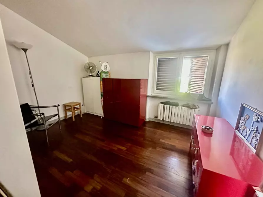 Immagine 27 di Casa indipendente in vendita  a Carrara