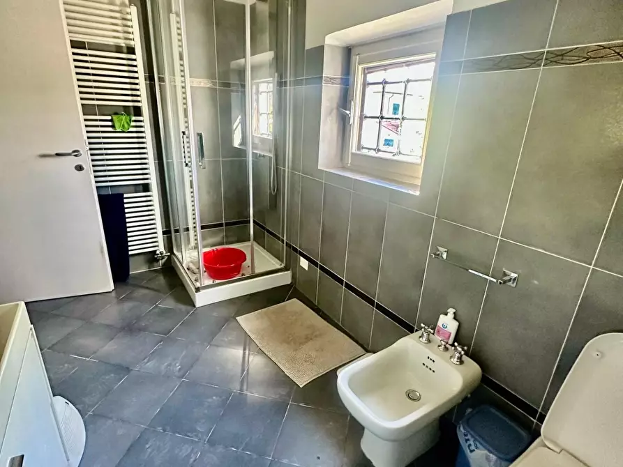 Immagine 28 di Casa indipendente in vendita  a Carrara