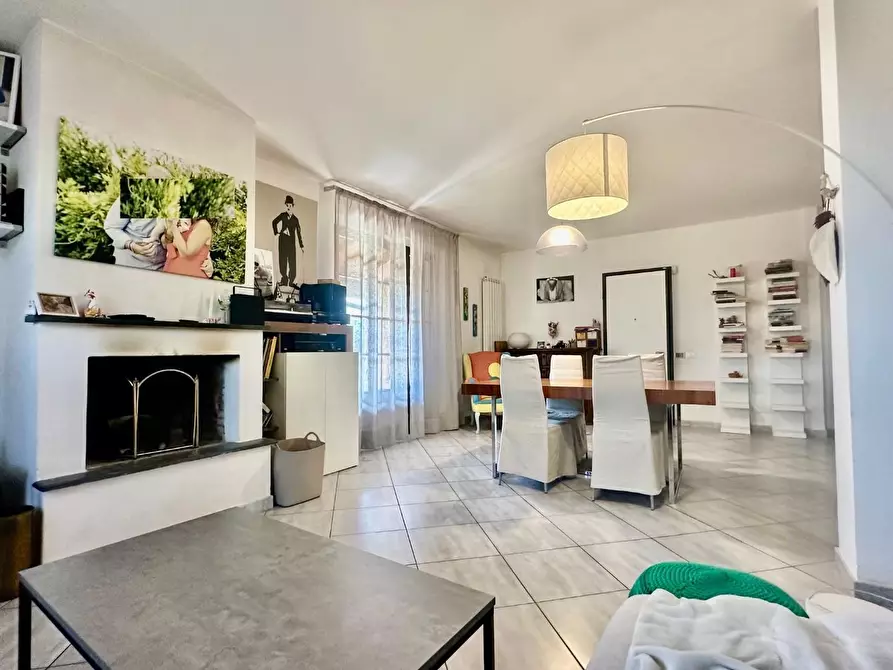 Immagine 14 di Casa indipendente in vendita  a Carrara