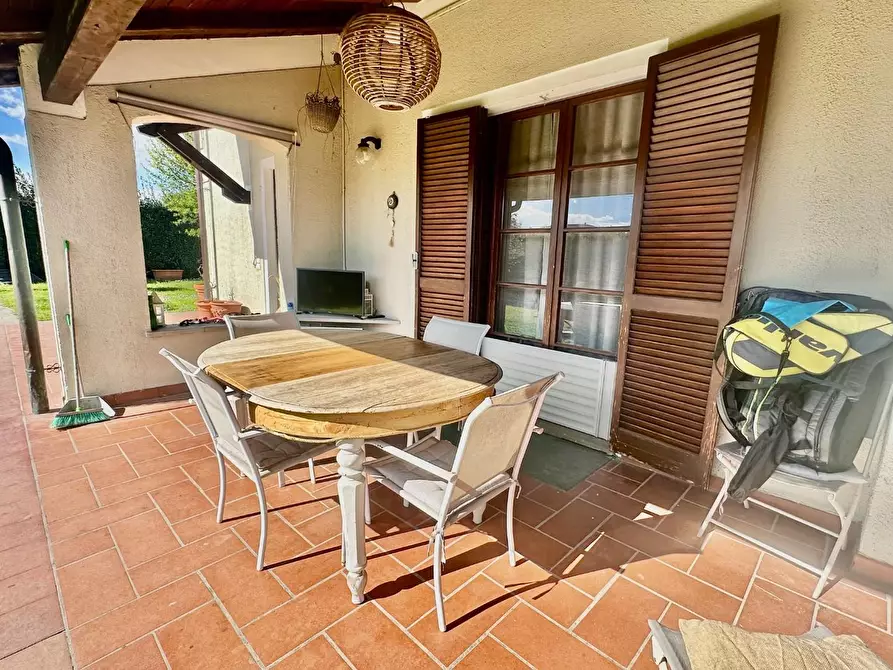 Immagine 6 di Casa indipendente in vendita  a Carrara