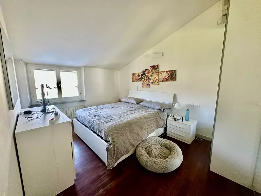 Immagine 26 di Casa indipendente in vendita  a Carrara