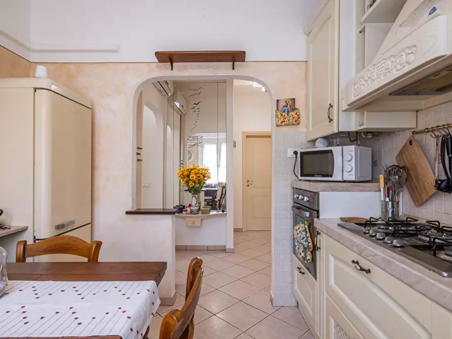 Immagine 8 di Appartamento in vendita  a Pontedera