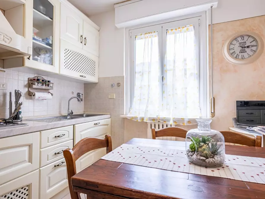 Immagine 10 di Appartamento in vendita  a Pontedera