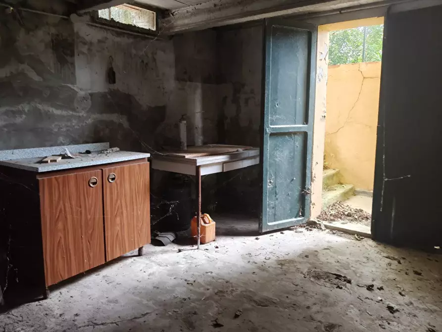 Immagine 13 di Villa in vendita  a Pietrasanta