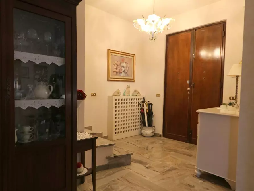 Immagine 4 di Casa bifamiliare in vendita  a Cascina