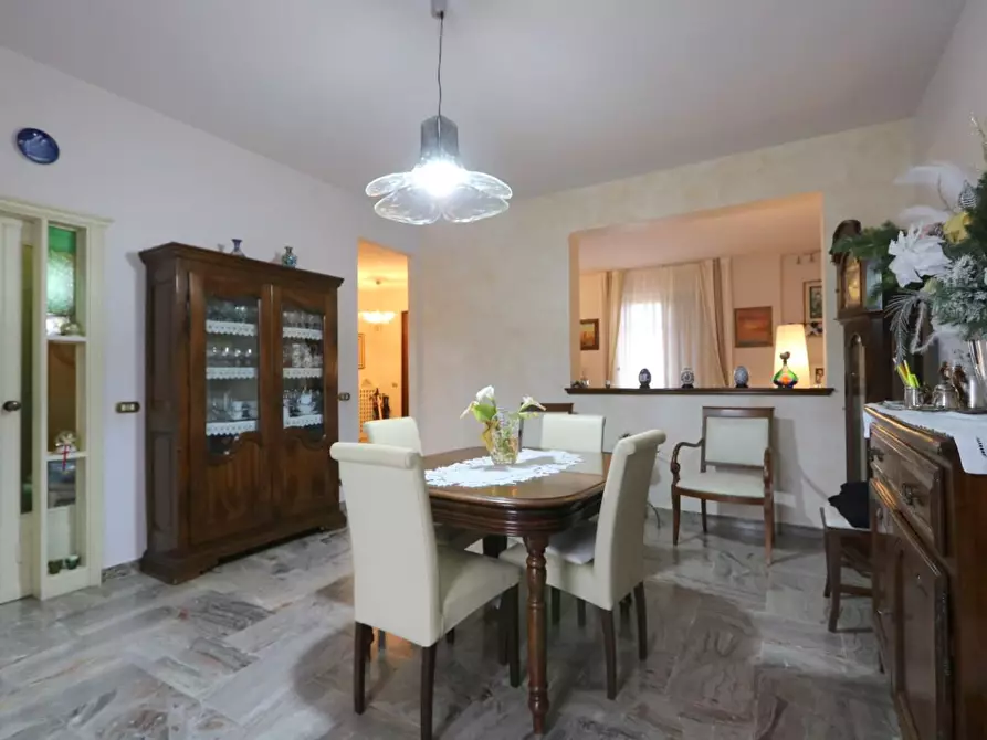 Immagine 7 di Casa bifamiliare in vendita  a Cascina