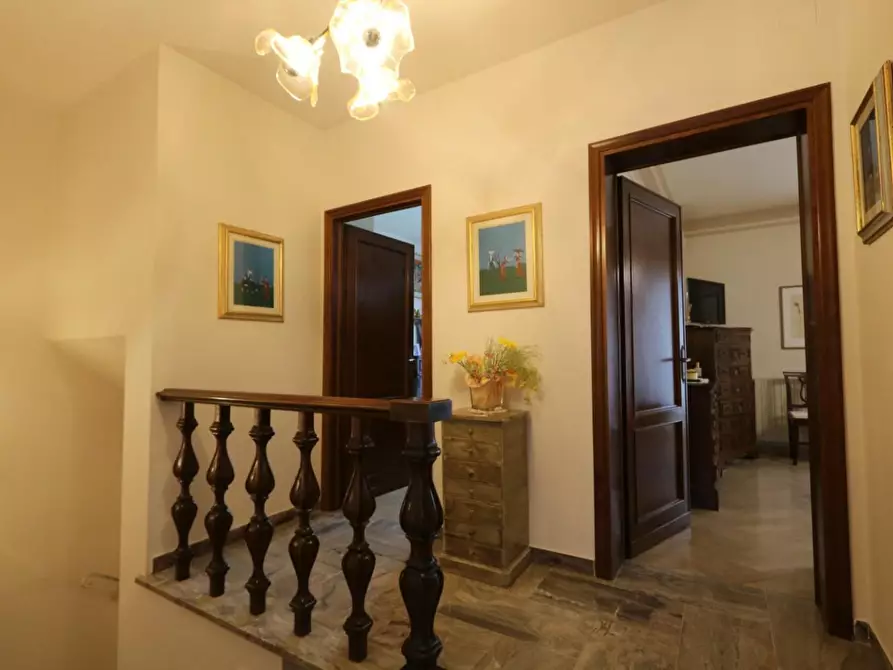 Immagine 16 di Casa bifamiliare in vendita  a Cascina