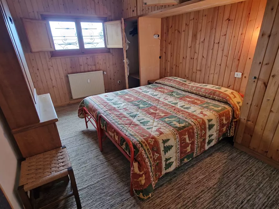 Immagine 7 di Appartamento in vendita  a Ventasso