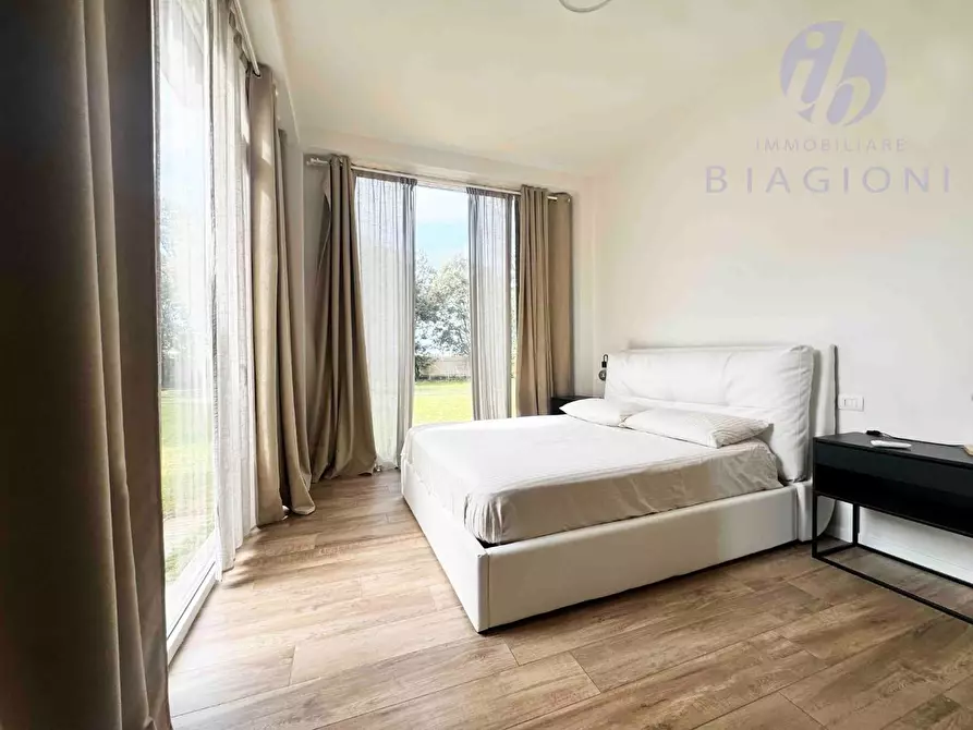 Immagine 23 di Villa in vendita  a Pietrasanta