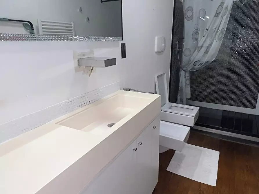 Immagine 12 di Appartamento in vendita  a Colle Di Val D'elsa