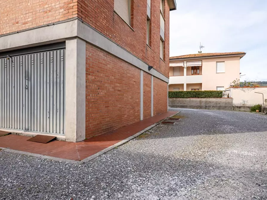 Immagine 34 di Appartamento in vendita  a Cascina