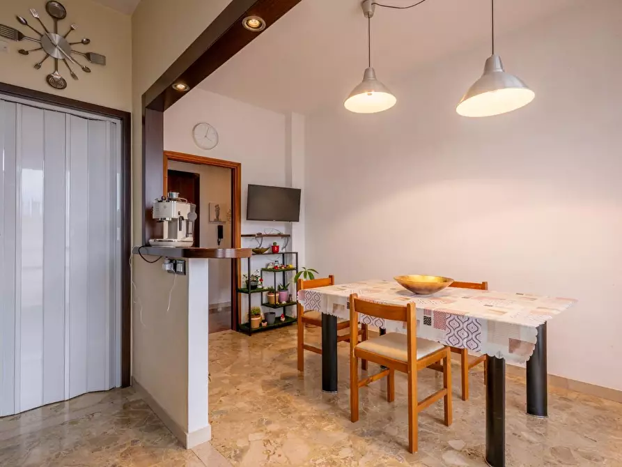 Immagine 7 di Appartamento in vendita  a Cascina