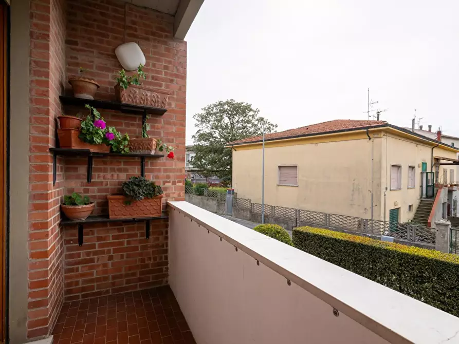 Immagine 10 di Appartamento in vendita  a Cascina