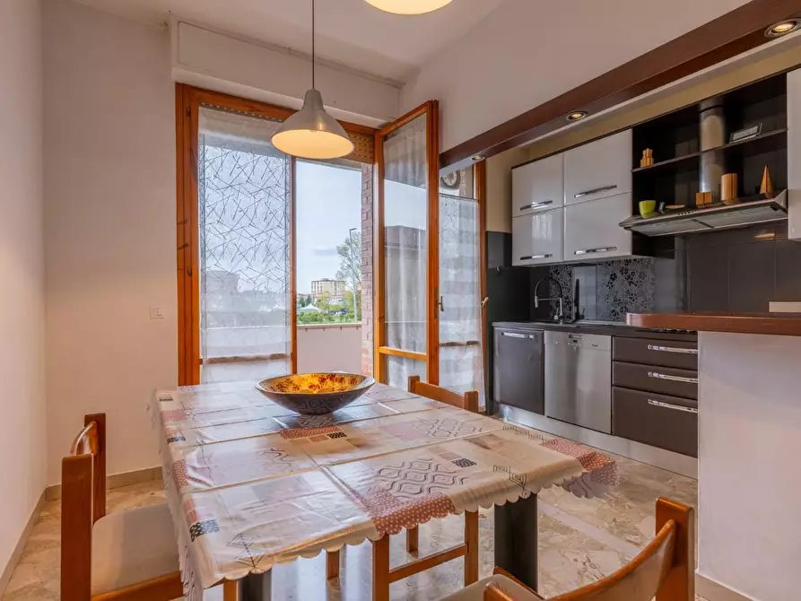 Immagine 1 di Appartamento in vendita  a Cascina