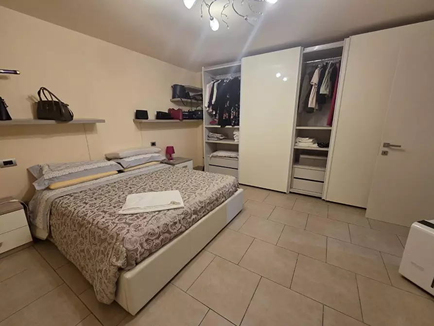 Immagine 23 di Villa in vendita  a Capannori