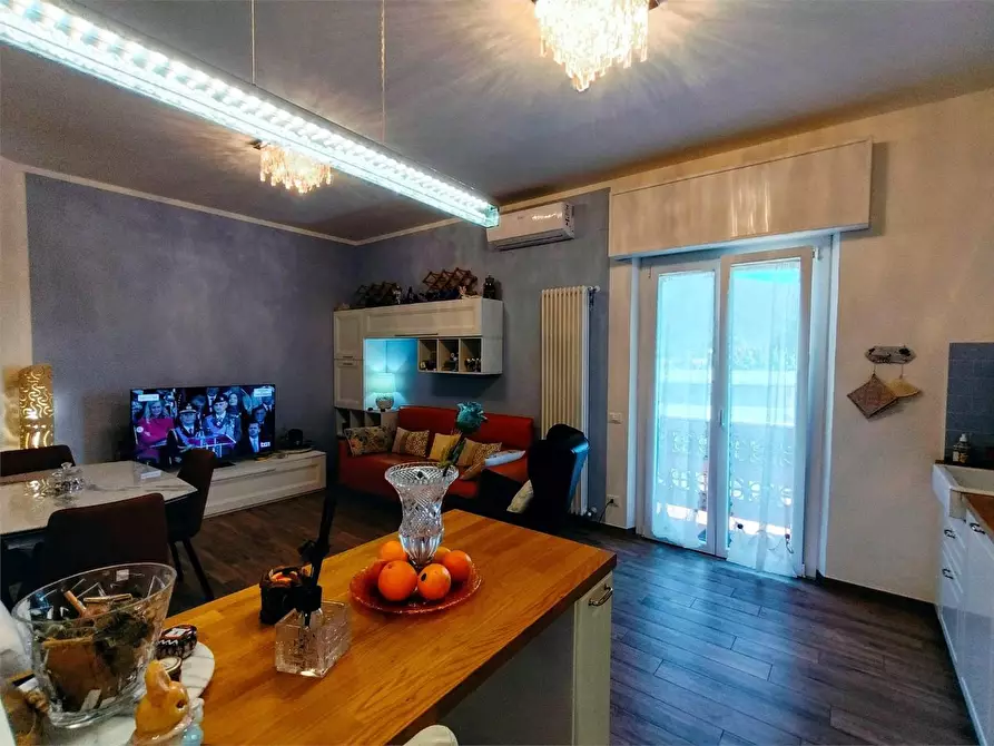 Immagine 3 di Appartamento in vendita  a Ortonovo