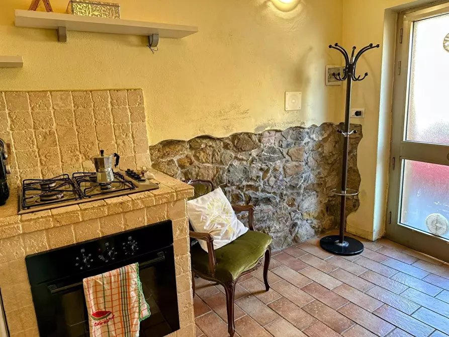 Immagine 5 di Loft/Open space in vendita  a Campiglia Marittima