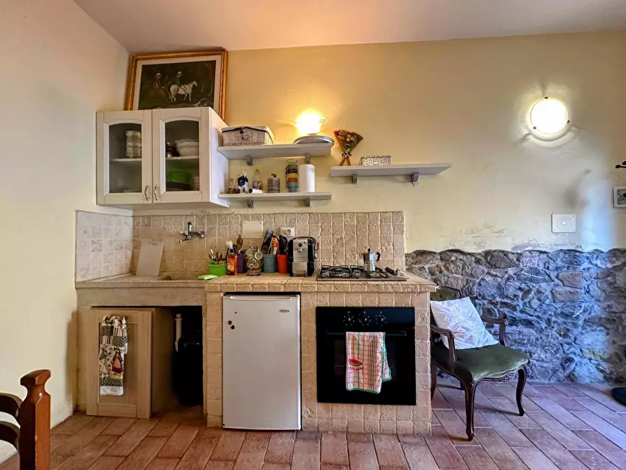 Immagine 8 di Loft/Open space in vendita  a Campiglia Marittima