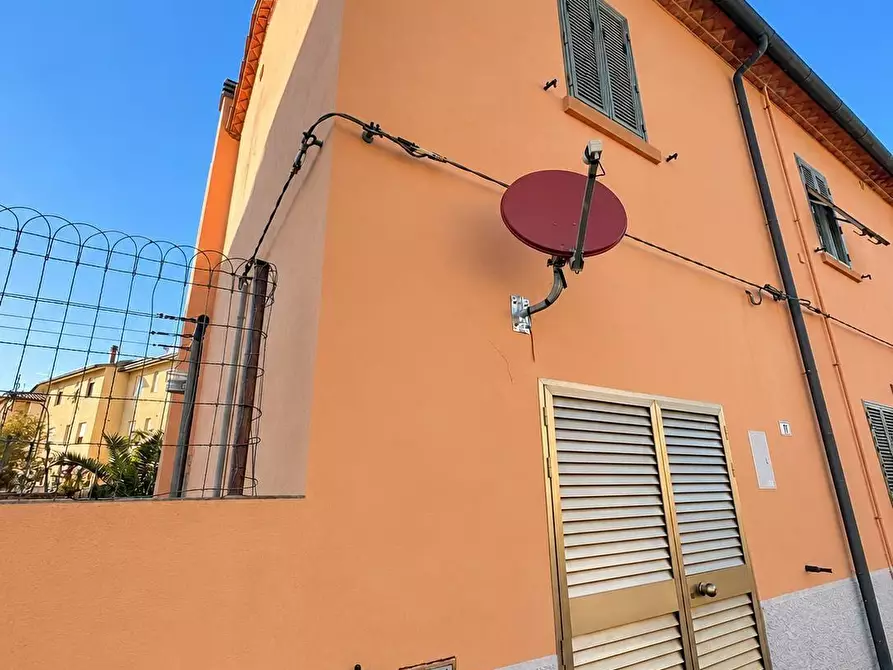 Immagine 14 di Loft/Open space in vendita  a Campiglia Marittima