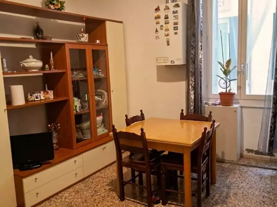 Immagine 4 di Appartamento in vendita  a La Spezia