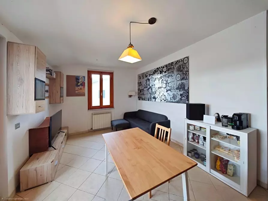 Immagine 9 di Appartamento in vendita  a Sarzana