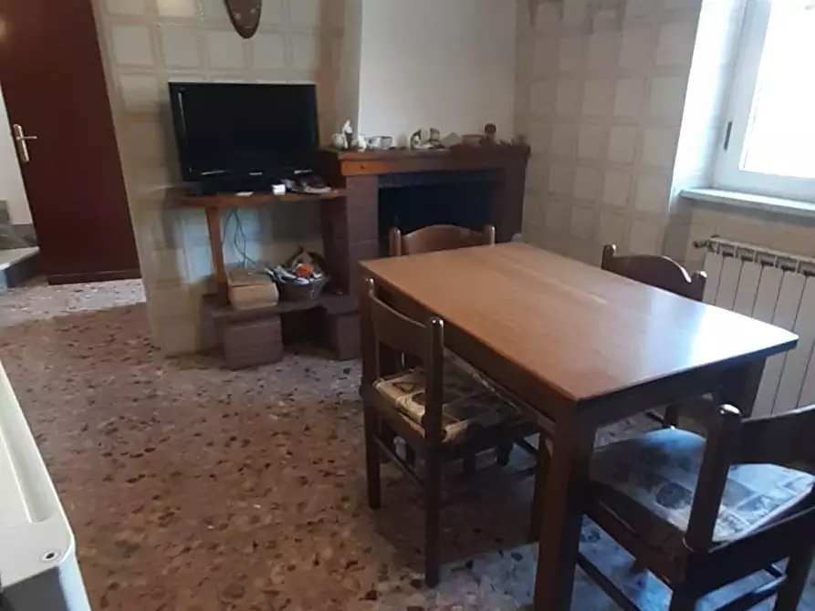 Immagine 13 di Casa bifamiliare in vendita  a Bolano