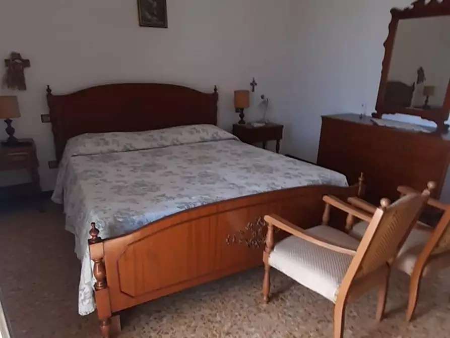 Immagine 11 di Casa bifamiliare in vendita  a Bolano