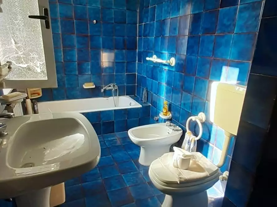 Immagine 3 di Casa bifamiliare in vendita  a Bolano