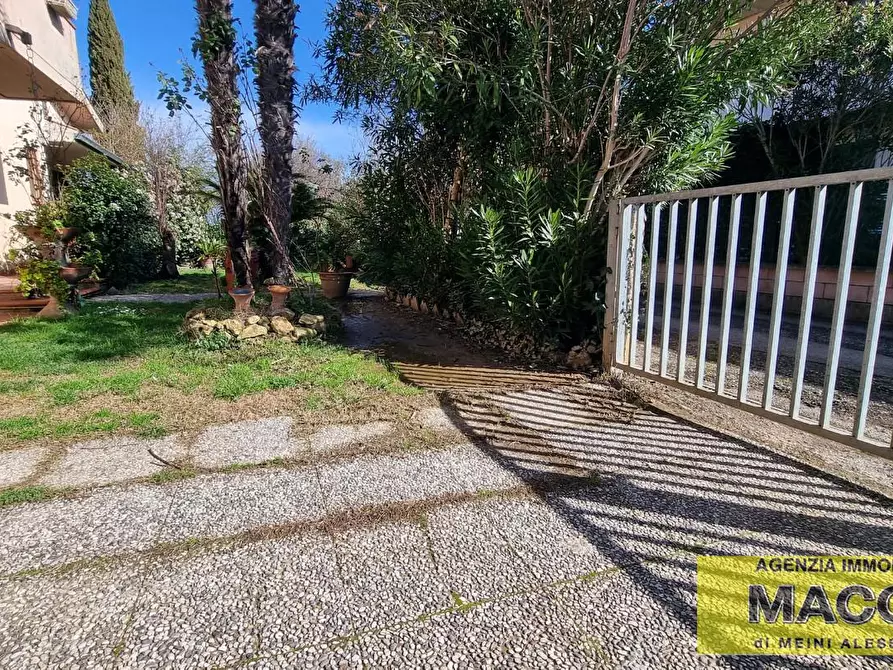 Immagine 33 di Casa trifamiliare in vendita  a Ponsacco