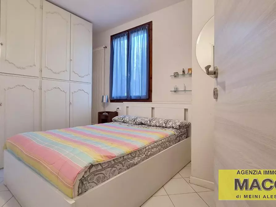 Immagine 11 di Casa trifamiliare in vendita  a Ponsacco