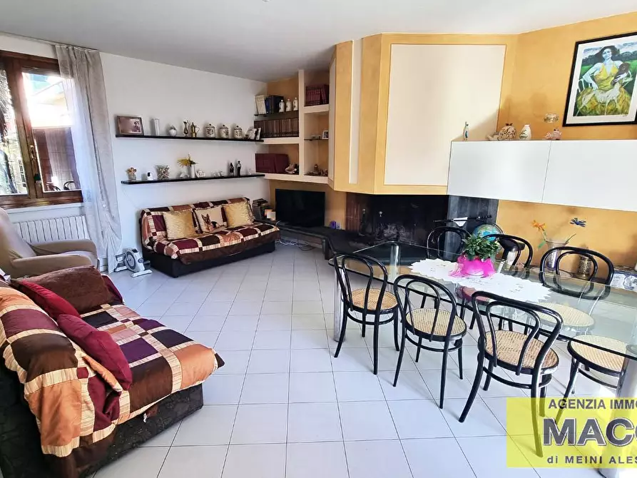 Immagine 5 di Casa trifamiliare in vendita  a Ponsacco