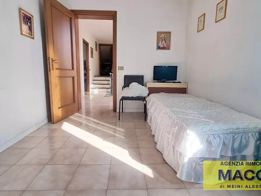 Immagine 18 di Casa trifamiliare in vendita  a Ponsacco