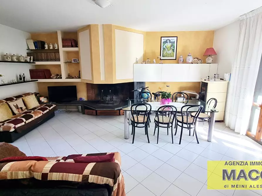 Immagine 6 di Casa trifamiliare in vendita  a Ponsacco