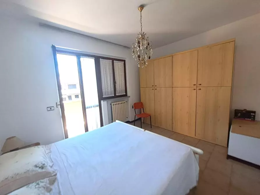 Immagine 11 di Villetta a schiera in vendita  a Massa