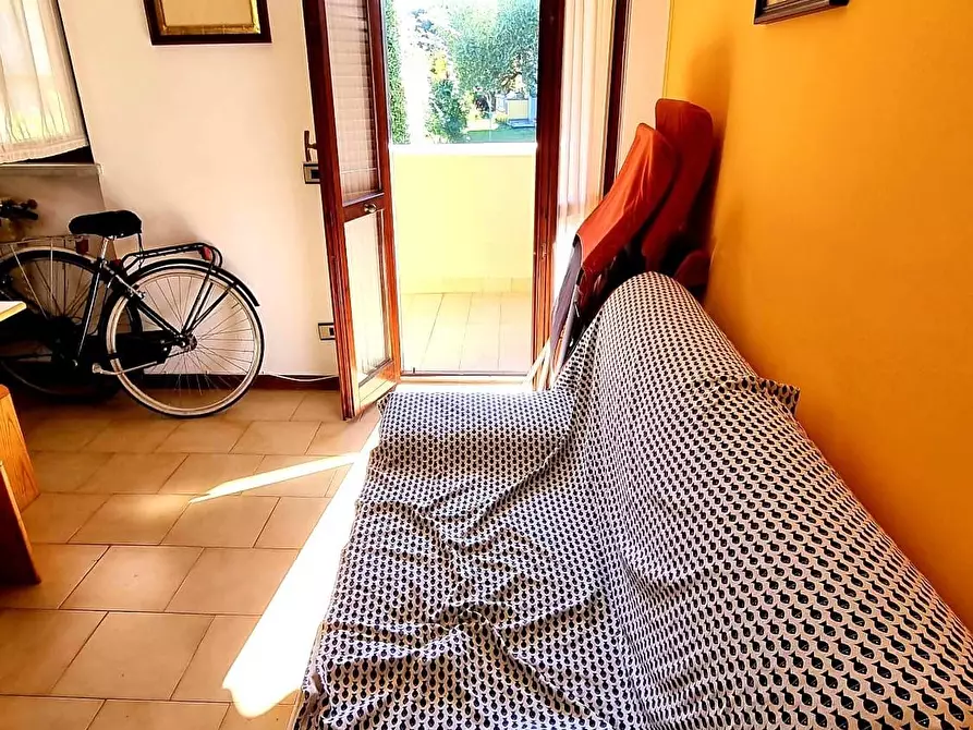 Immagine 5 di Villetta a schiera in vendita  a Massa